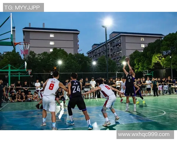 成都篮球队在邀请赛中的比赛经验与表现分析及启示