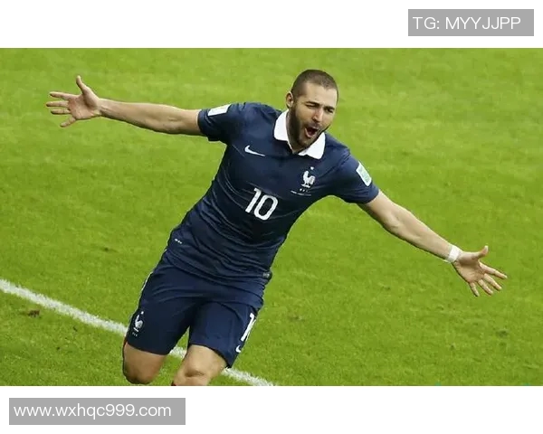 本泽马：从足球天才到传奇巨星的辉煌旅程与背后故事